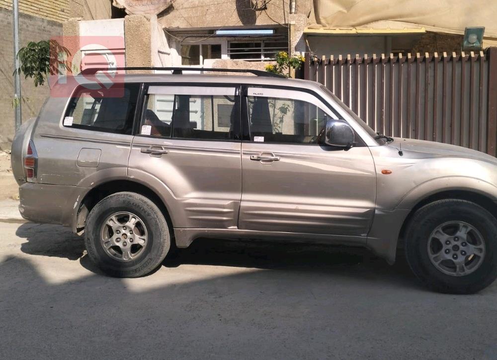 ميتسوبيشي باجيرو